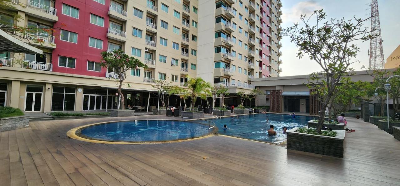 Apartemen Solo Paragon By Cariapartemen-Id Bonorejo Exterior foto